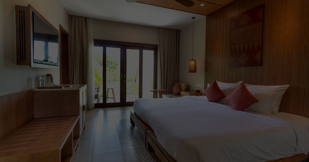 How Hotels Can Fill Rooms in Low Season Using AI-Powered Ads