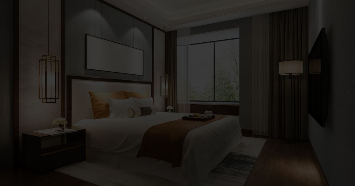 Human vs AI in Hotel Paid Ads: What to Automate – and What to Keep Manual (and Why)